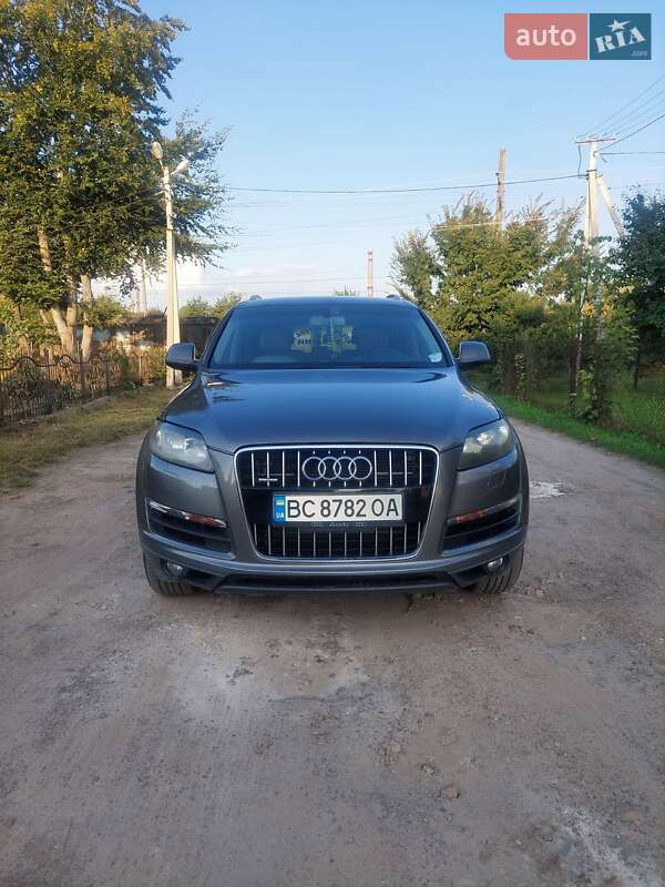 Позашляховик / Кросовер Audi Q7 2011 в Львові