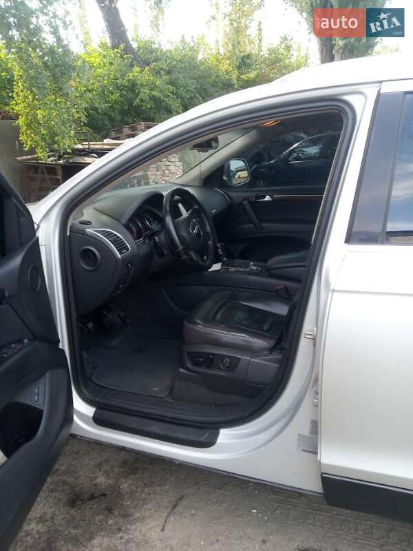 Внедорожник / Кроссовер Audi Q7 2008 в Луцке фото 3 Внедорожник / Кроссовер Audi Q7 2008 в Луцке