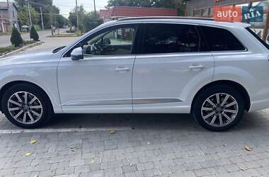 Внедорожник / Кроссовер Audi Q7 2019 в 