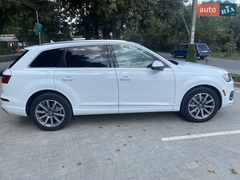 Внедорожник / Кроссовер Audi Q7 2019 в Одессе