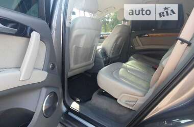 Внедорожник / Кроссовер Audi Q7 2011 в 
