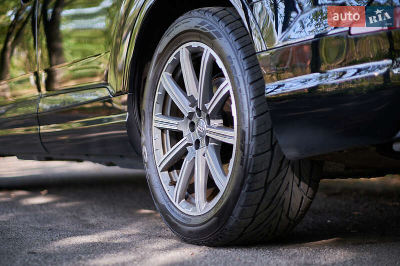 Внедорожник / Кроссовер Audi Q7 2016 в Хмельницком