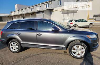 Внедорожник / Кроссовер Audi Q7 2014 в 