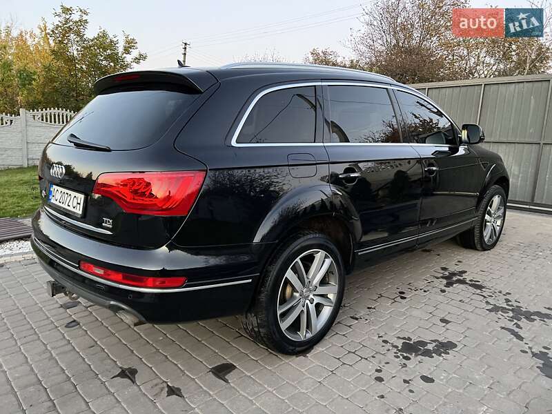 Внедорожник / Кроссовер Audi Q7 2012 в Нововолынске