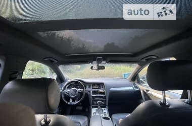 Позашляховик / Кросовер Audi Q7 2013 в Хусті