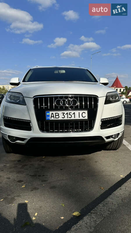 Позашляховик / Кросовер Audi Q7 2014 в Вінниці