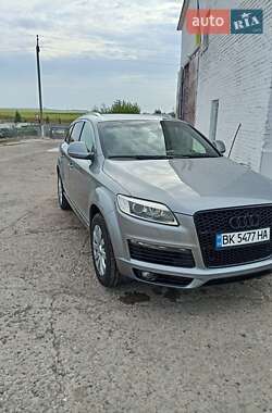Внедорожник / Кроссовер Audi Q7 2008 в Гоще