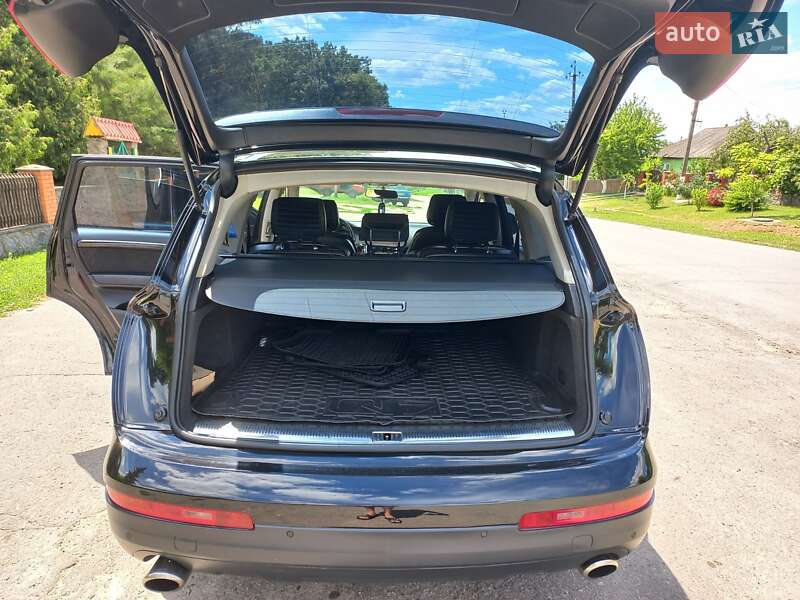 Внедорожник / Кроссовер Audi Q7 2007 в Киеве