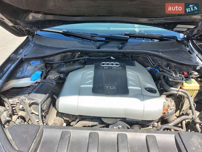 Внедорожник / Кроссовер Audi Q7 2007 в Киеве