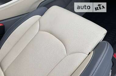 Позашляховик / Кросовер Audi Q7 2017 в 