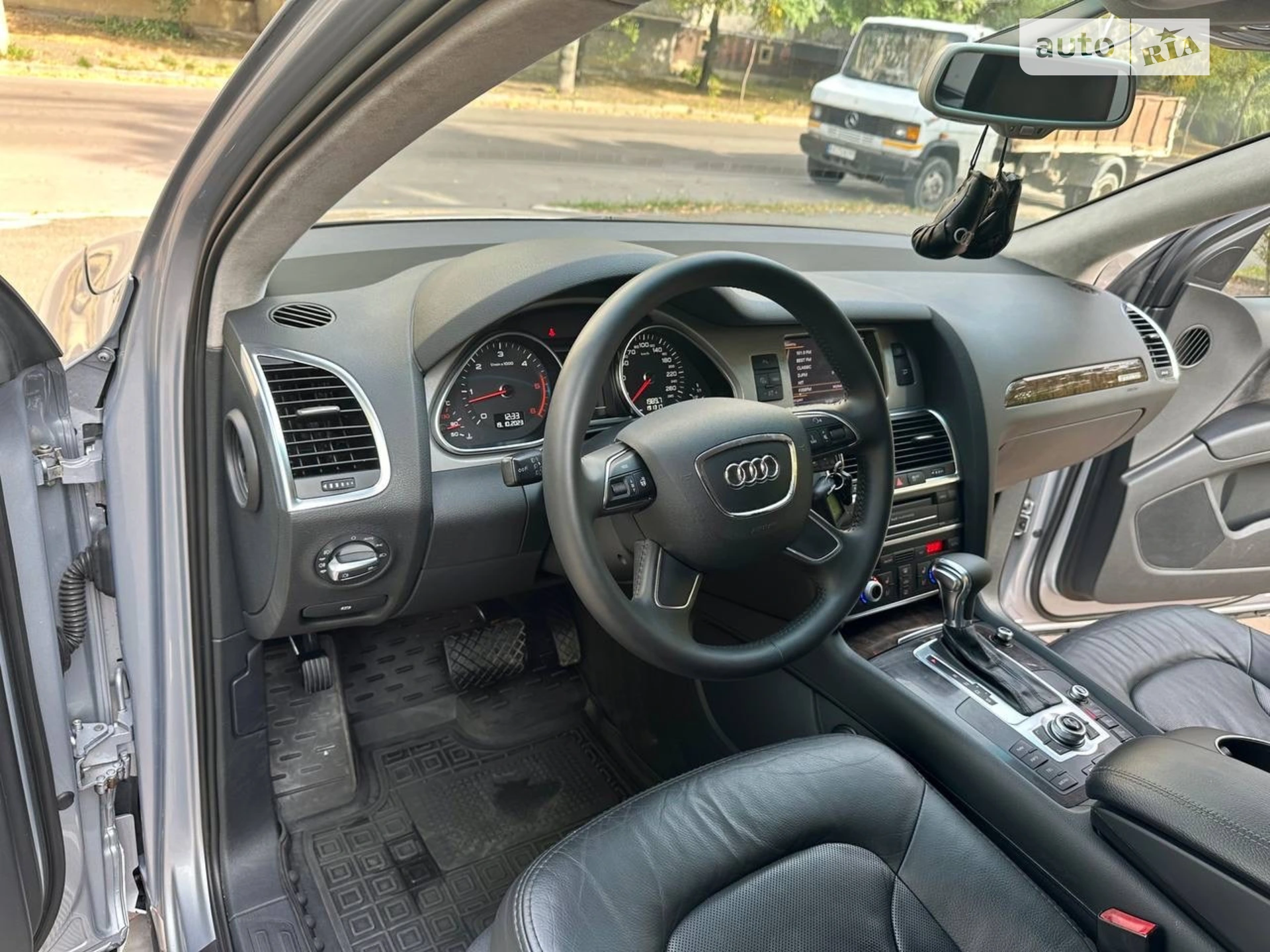 2015 Audi Q7 - мініатюра 21