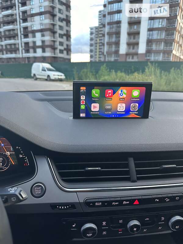 Внедорожник / Кроссовер Audi Q7 2019 в Киеве