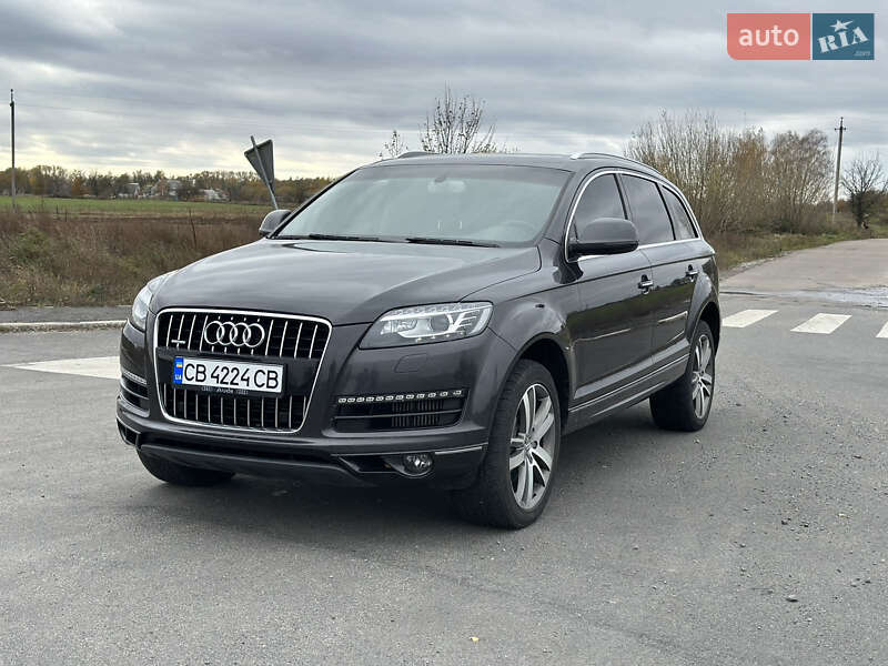 Позашляховик / Кросовер Audi Q7 2012 в Ніжині