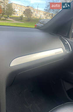 Позашляховик / Кросовер Audi Q7 2014 в Львові