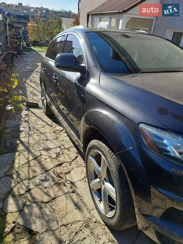 Внедорожник / Кроссовер Audi Q7 2012 в Каменец-Подольском