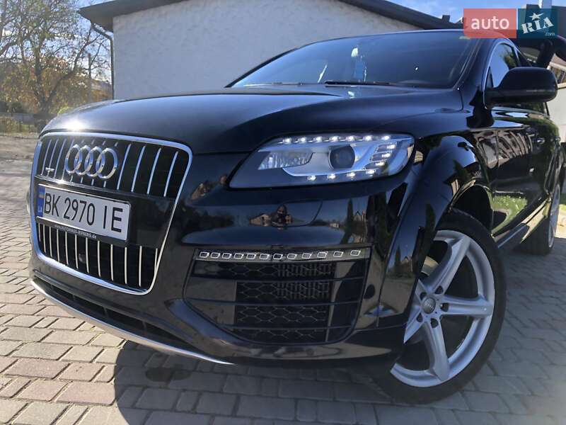 Позашляховик / Кросовер Audi Q7 2015 в Коломиї