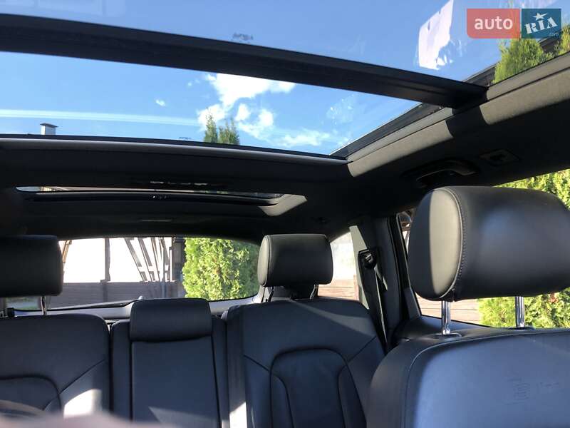 Позашляховик / Кросовер Audi Q7 2015 в Коломиї