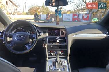 Позашляховик / Кросовер Audi Q7 2015 в Коломиї