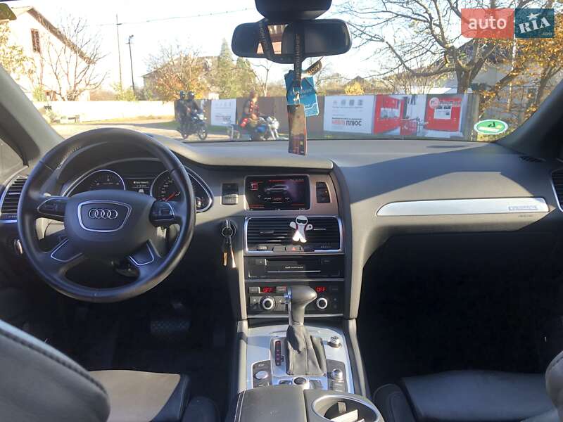 Позашляховик / Кросовер Audi Q7 2015 в Коломиї