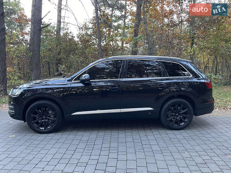 Внедорожник / Кроссовер Audi Q7 2016 в Львове