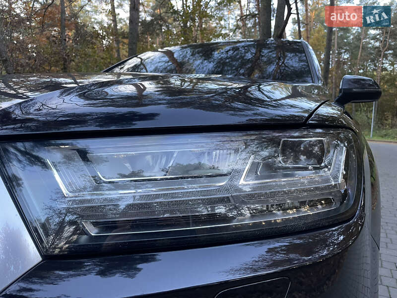 Внедорожник / Кроссовер Audi Q7 2016 в Львове