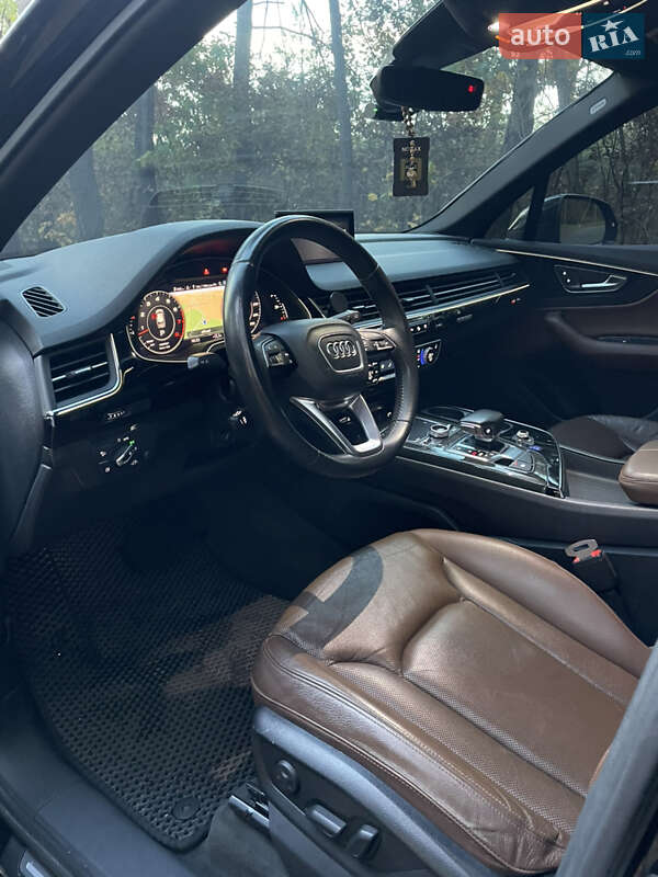 Внедорожник / Кроссовер Audi Q7 2016 в Львове