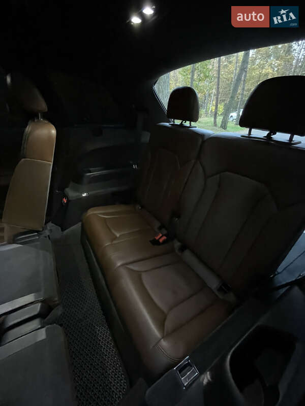 Внедорожник / Кроссовер Audi Q7 2016 в Львове