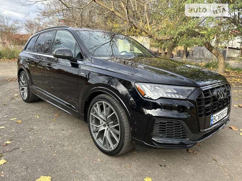 Внедорожник / Кроссовер Audi Q7 2020 в Львове