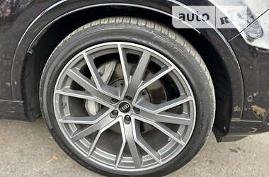 Внедорожник / Кроссовер Audi Q7 2020 в 