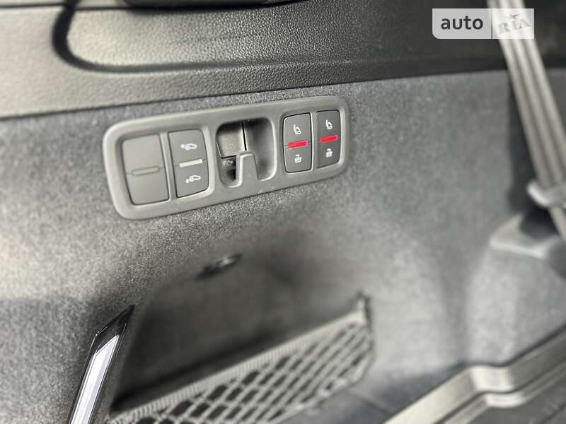 Внедорожник / Кроссовер Audi Q7 2020 в Львове