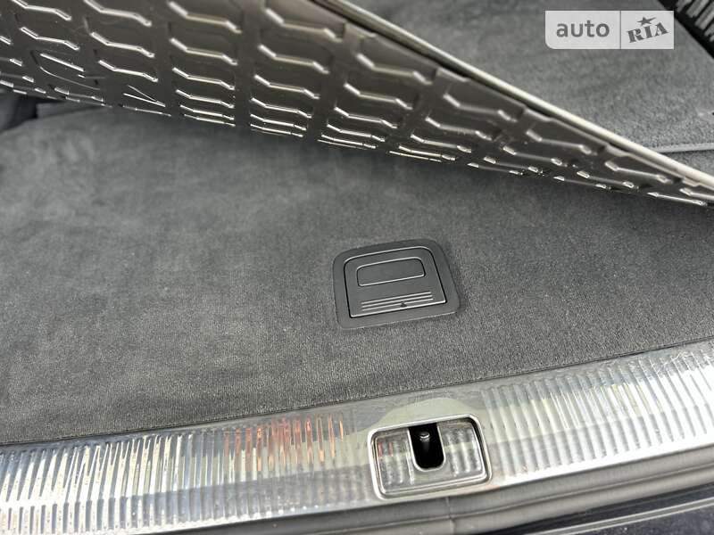 Внедорожник / Кроссовер Audi Q7 2020 в Львове