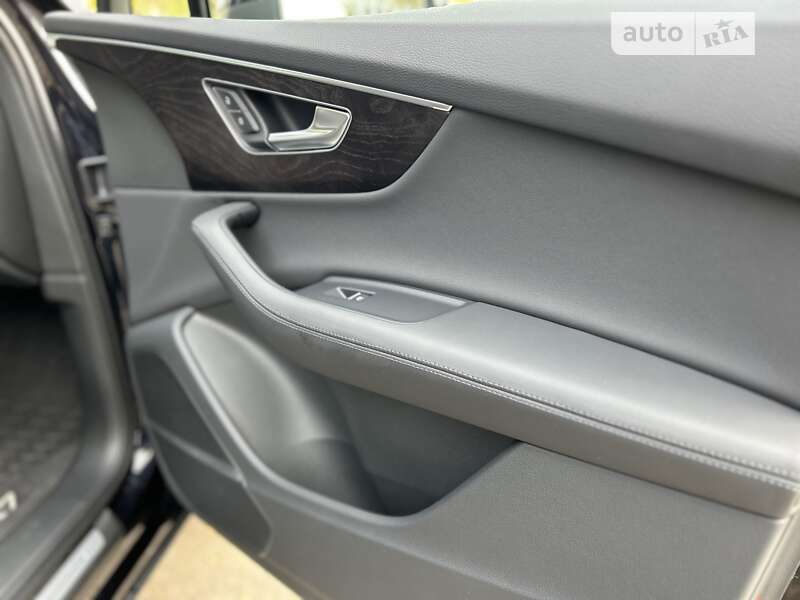 Внедорожник / Кроссовер Audi Q7 2020 в Львове