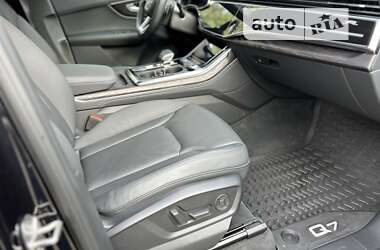 Внедорожник / Кроссовер Audi Q7 2020 в 