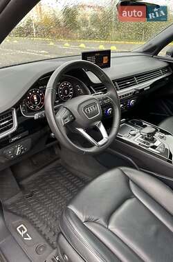 Позашляховик / Кросовер Audi Q7 2019 в Чернівцях
