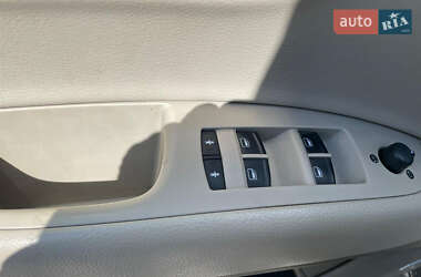 Внедорожник / Кроссовер Audi Q7 2015 в 