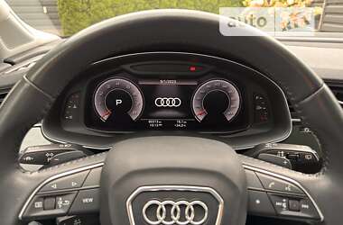 Внедорожник / Кроссовер Audi Q7 2019 в 