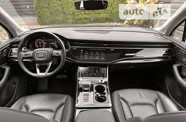 Внедорожник / Кроссовер Audi Q7 2019 в 