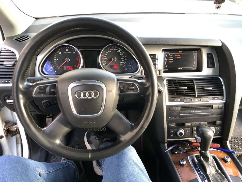Внедорожник / Кроссовер Audi Q7 2010 в Тернополе