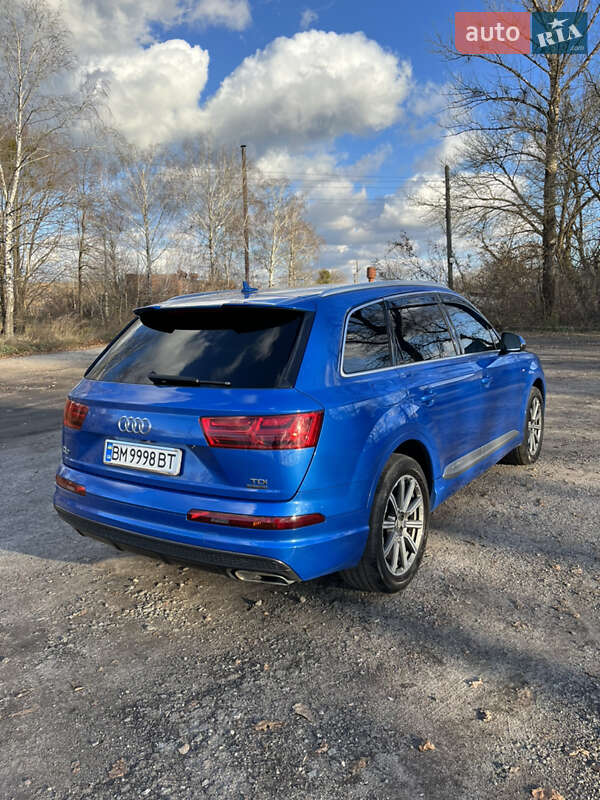 Внедорожник / Кроссовер Audi Q7 2016 в Сумах
