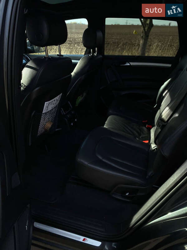 Внедорожник / Кроссовер Audi Q7 2014 в Луцке