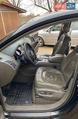 Внедорожник / Кроссовер Audi Q7 2006 в 