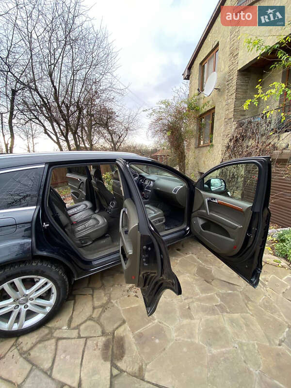 Внедорожник / Кроссовер Audi Q7 2006 в Чернигове
