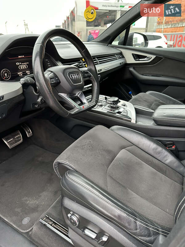 Внедорожник / Кроссовер Audi Q7 2016 в Хусте фото 13 Внедорожник / Кроссовер Audi Q7 2016 в Хусте