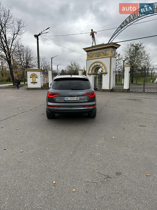 Внедорожник / Кроссовер Audi Q7 2012 в Кривом Роге