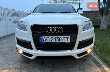 Внедорожник / Кроссовер Audi Q7 2009 в 