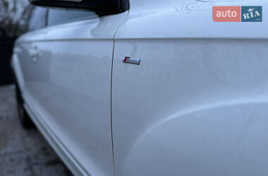 Внедорожник / Кроссовер Audi Q7 2009 в 