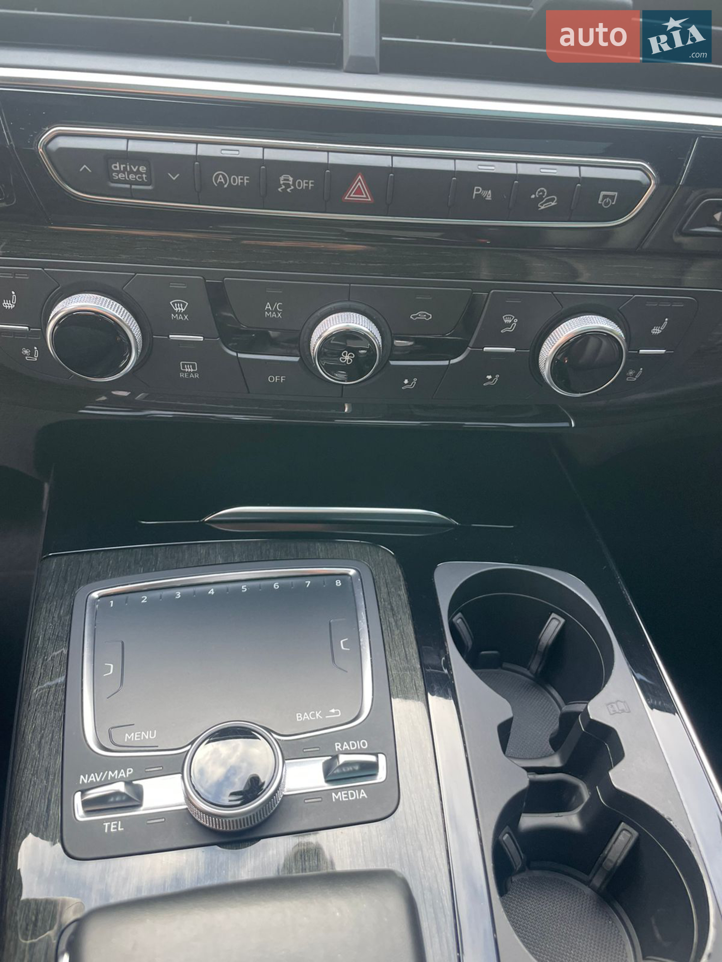 2017 Audi Q7 - мініатюра 23