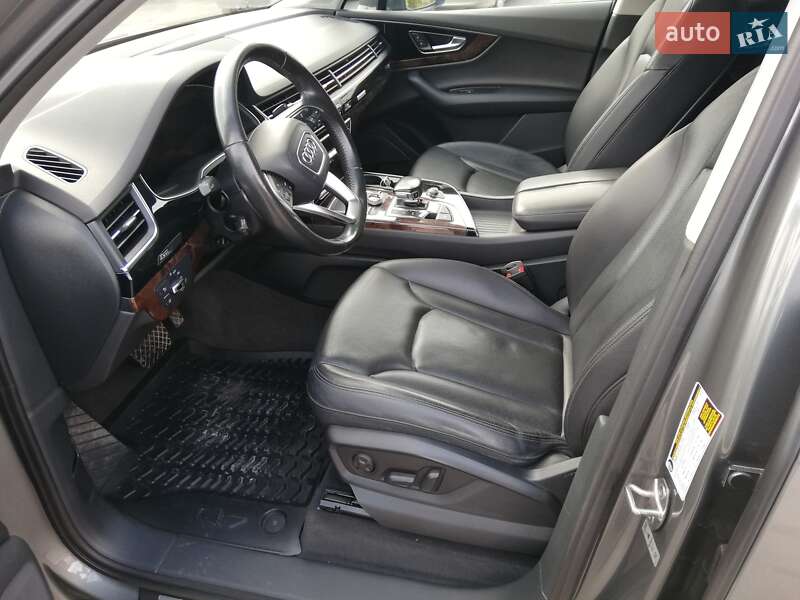 Внедорожник / Кроссовер Audi Q7 2016 в Тернополе фото 17 Внедорожник / Кроссовер Audi Q7 2016 в Тернополе