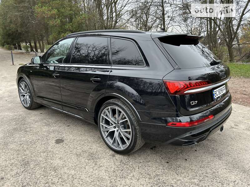 Внедорожник / Кроссовер Audi Q7 2020 в Львове