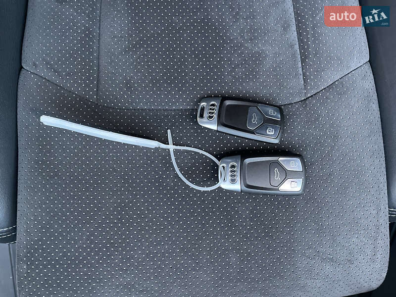 Внедорожник / Кроссовер Audi Q7 2015 в Виннице
